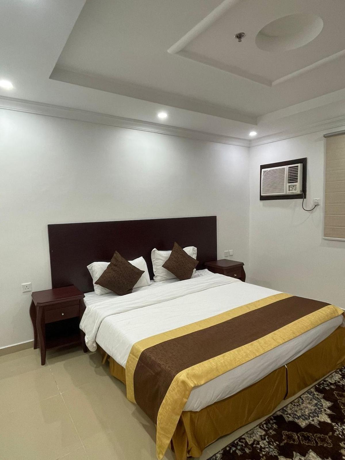 AL manzil ALmutmeez Aparthotel Jiddah Esterno foto