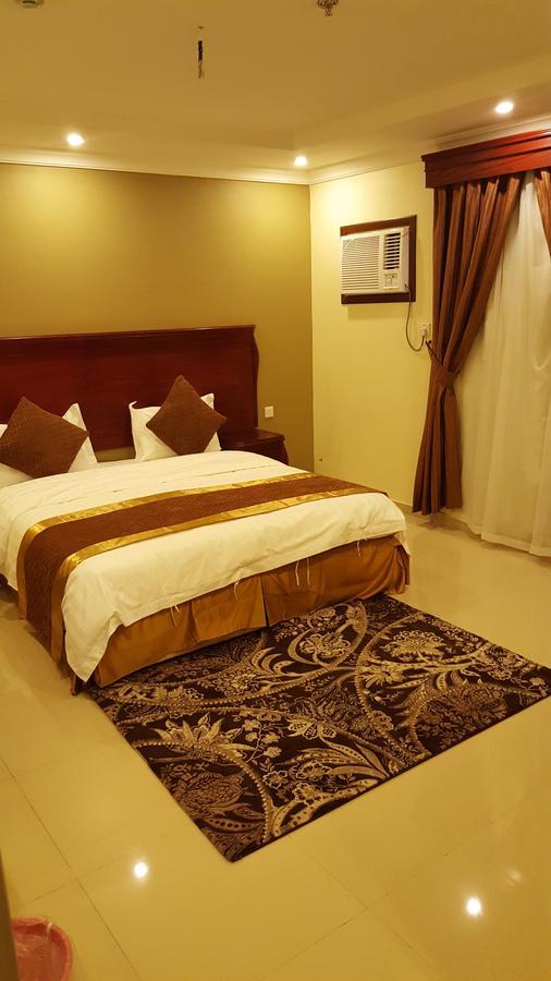 AL manzil ALmutmeez Aparthotel Jiddah Esterno foto