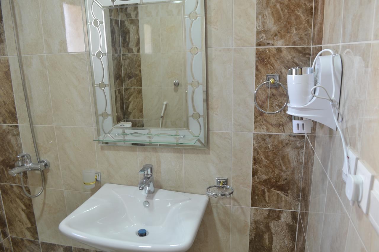 AL manzil ALmutmeez Aparthotel Jiddah Esterno foto